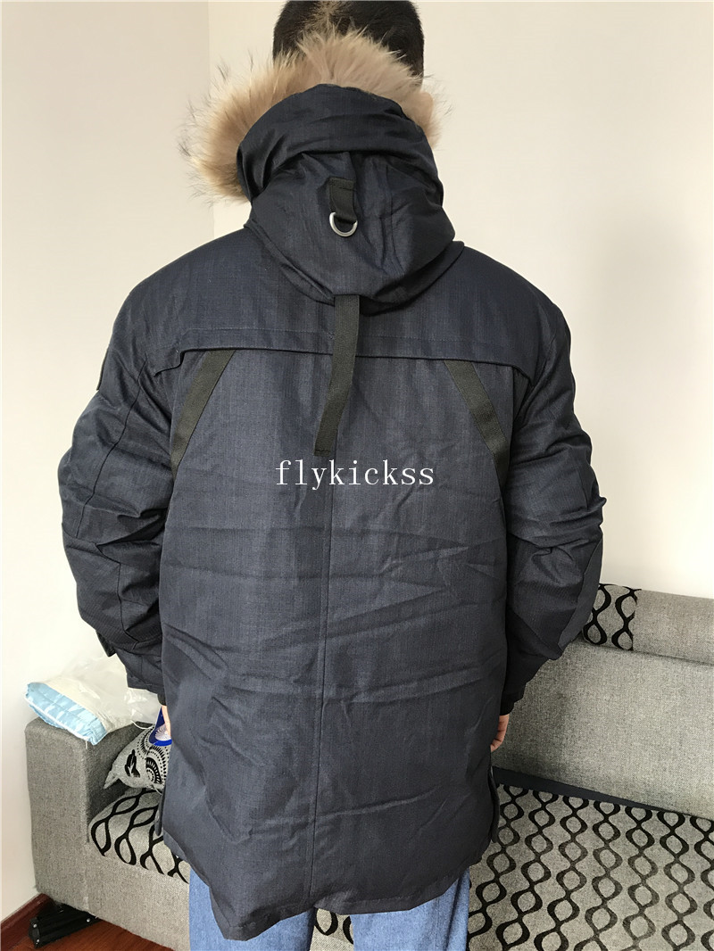 Nobis Canada White Duck Down Jacket Navy blue